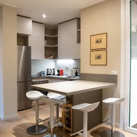Apartman Duomo For 6 Milánó