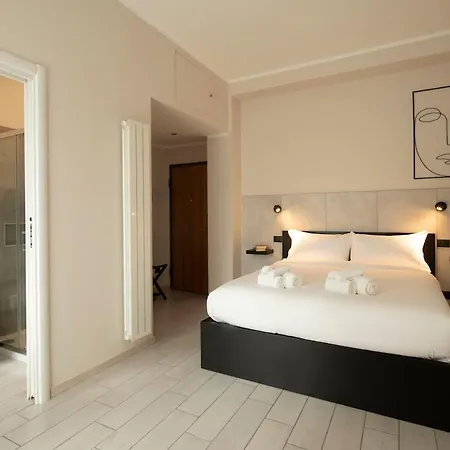 Monolocale X 2 Con Balcone E Cucina - Famagosta Mailand