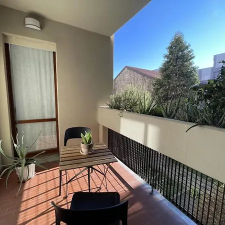 Duo Living, Spacious Comfortable 5 Minutes From Lancetti Milano
