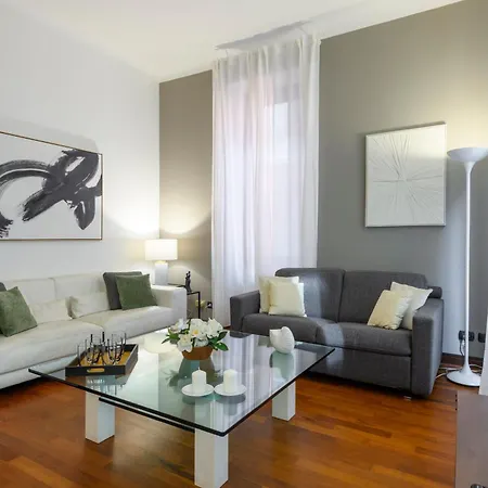 Borromei, 11 - Eleganza In Pieno Centro * Milán
