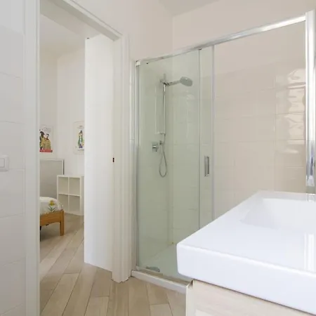 Apartament Casarudy-2 Bedrooms & Bathrooms Station