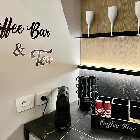 Leone 44 Fd Metro Tolstoi Apartman *