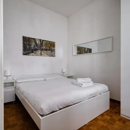 Daire Bicocca Cozy Flat Milano