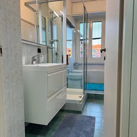 Corner House ميلان