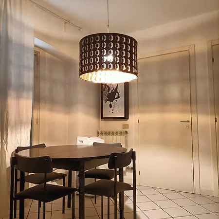 Urban Flat Melzo * Milano