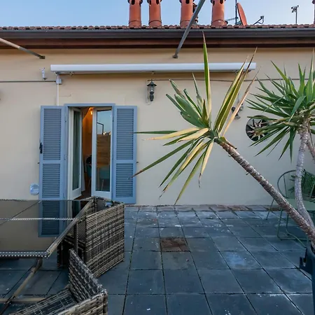 Daire Bright Top-floor With Private Terrace Milano