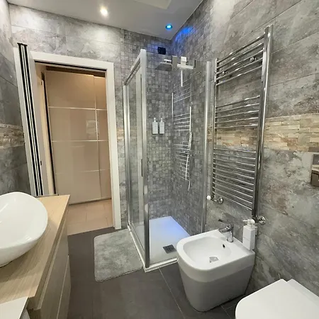10 Minutes From Fiera With Large Terrace
