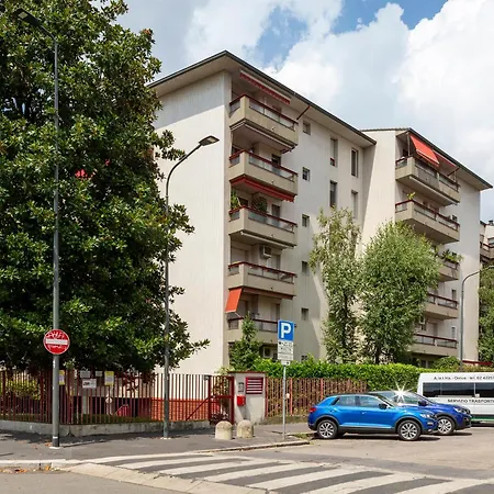 Easystay Rucellai Апартаменты