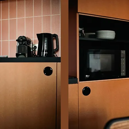 Apartment Just Urban - Chic Retro 1br -10 Min By Tram To Duomo