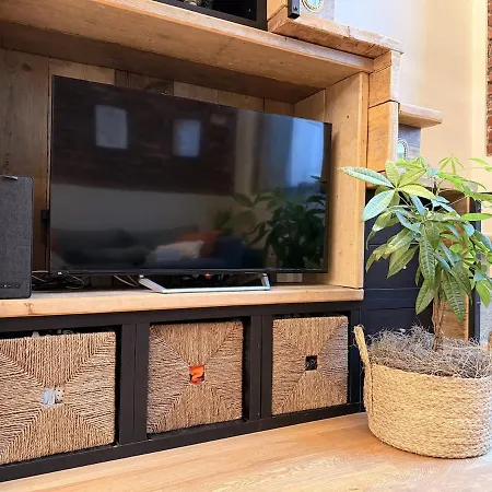 شقة Stylish Nolo Loft - Workstation In A 1910 Charm *