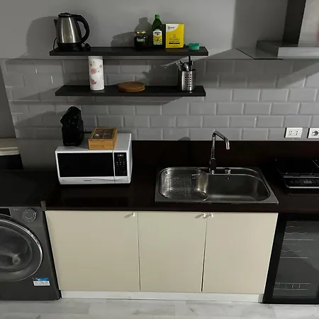 Lägenhet Attico Piano 11, 3 Camere, 2 Bagni, - Cucina Milano