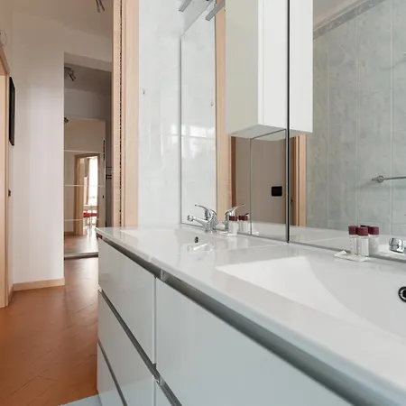 Appartement Guesthost - De Angeli Elegant Milan
