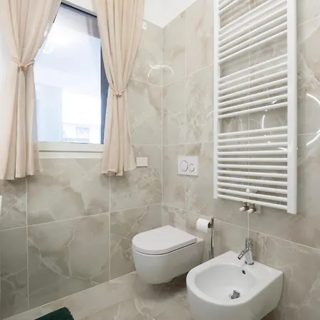 Daire - Nuovo Con Grande Terrazza Privata *