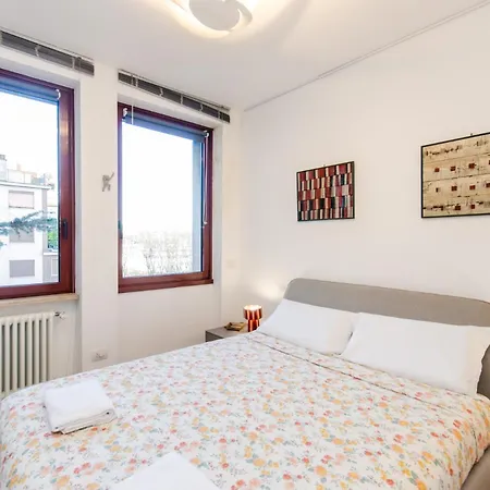 Anfossi Home, In Porta Romana, Design E Comfort, Con Grande Terrazza Privata, Vista Parco Apartment