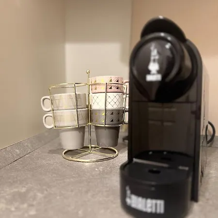 Acasadiimma Loft Elegante A 2 Min Da Metropolitana Porta Romana Con Wifi, Corte Interna 밀라노