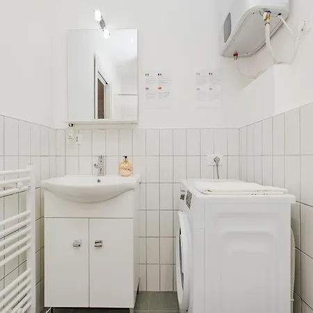 Apartamento Isola - 2 Bedrooms - Free Parking