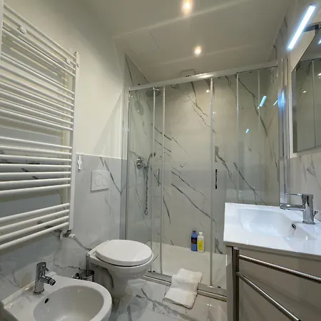 White Rabbit House Apartment *