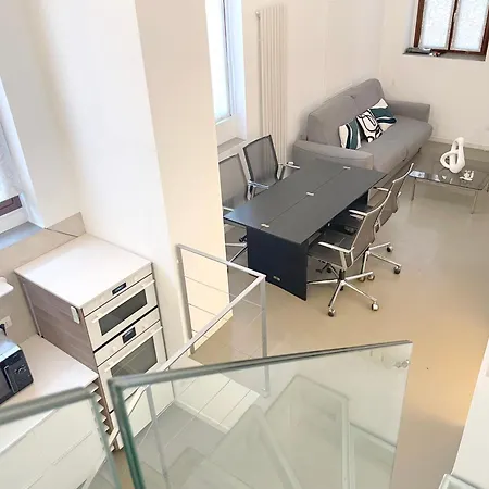 Flatsharing - Collegno 3 Level Loft Daire *