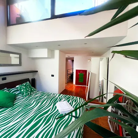 Independent Design Loft With Private Terrace - アパート ミラノ