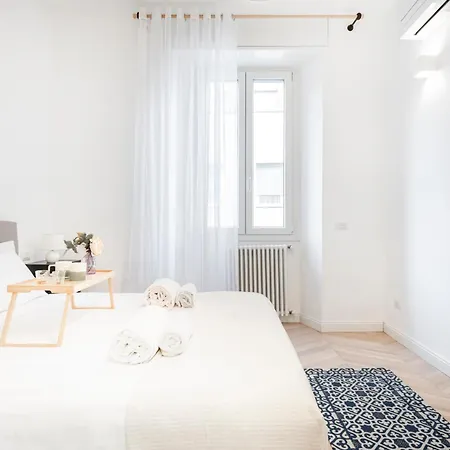 Easylife - - Torchio 4 - Historic Center Apartmán *