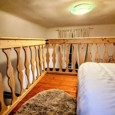 Apartment Sanzio Loft 4bed Wifi 6 Fermate Dal Duomo Milan