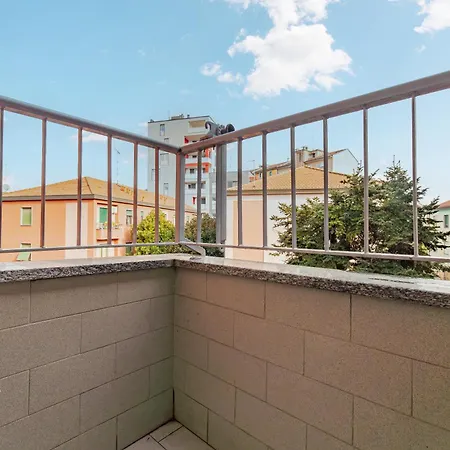 Isola - 2 Bedrooms - Free Parking Apartamento *