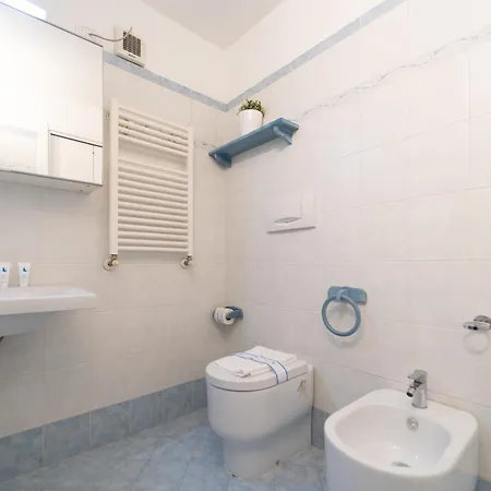 דירה Porta Venezia - Confortevole Con Wifi E Ac