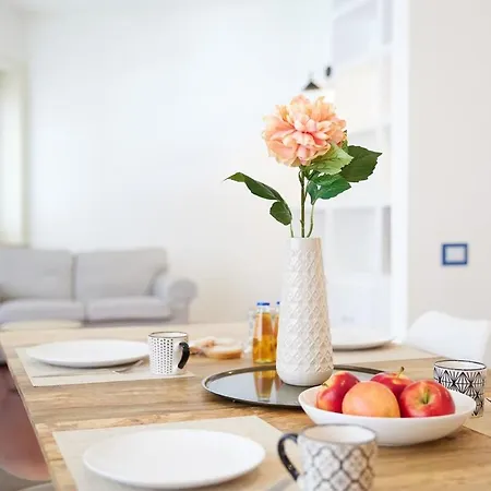 Porta Nuova Luxury 8 Minutes From The Duomo, With Ac And Wifi Apartmán