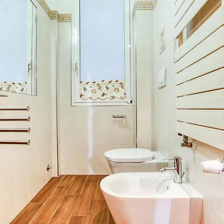 Easylife - - Settembrini 45 - Milan