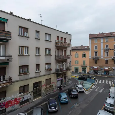 M1 M2 A Short Walk From The Subway * Milano