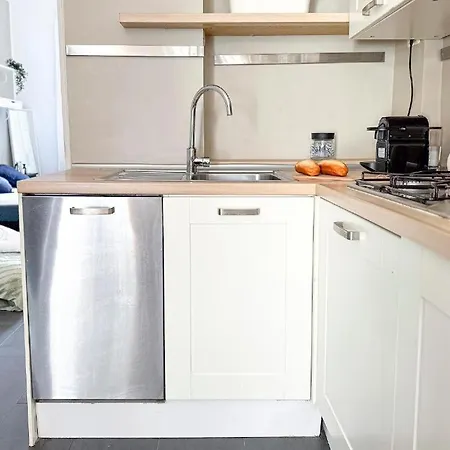 Apartment Maison Serena Bocconi-navigli Milan