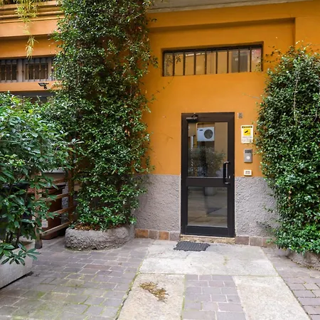 Apartman Marcona, 1 - Quiet Milanese *