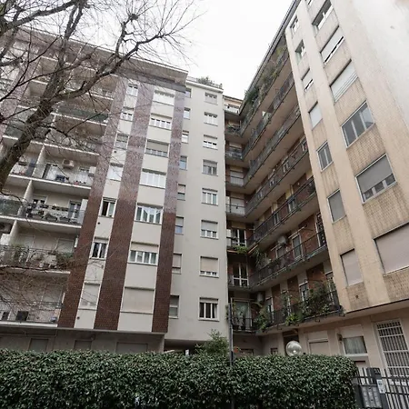 Porta Genova - Voghera - Bilocale Con Balcone 公寓