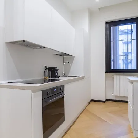 Boutique Flat Steps From Duomo Lejlighed
