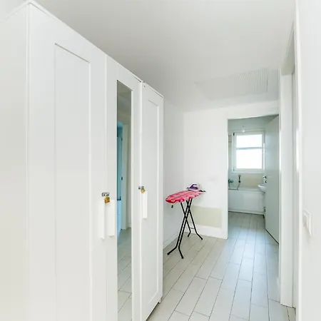 3br With Large Terrace - 800m From San Leonardo M1 밀라노