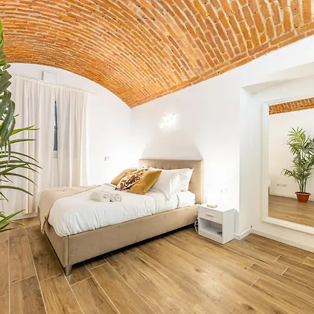 Colonna Lovely Loft - 10 Min Duomo - Buonarroti M1 Apartament