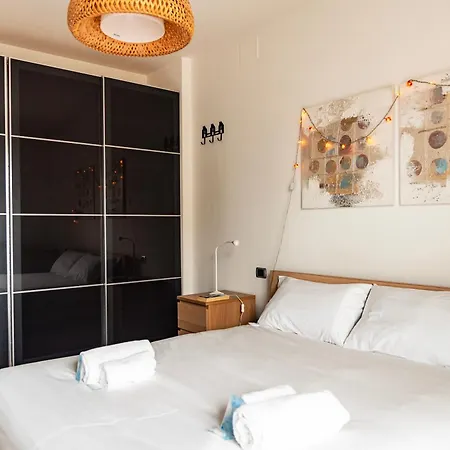 Youhosty-mezzofanti 24 Appartement *