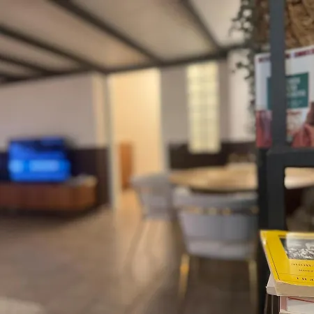 아파트 Acasadiimma Loft Elegante A 2 Min Da Metropolitana Porta Romana Con Wifi, Corte Interna 밀라노