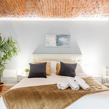 Colonna Lovely Loft - 10 Min Duomo - Buonarroti M1 Mediolan