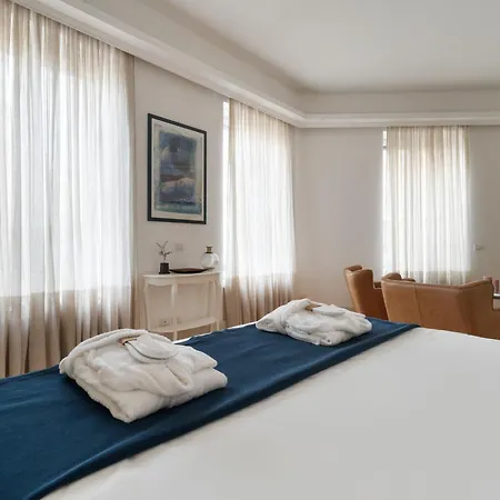 Guesthost - 500sqm Luxury With Spa, Gym, Terrace, Game & Garage Διαμέρισμα