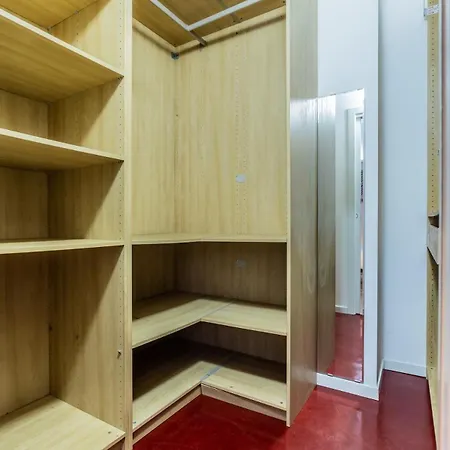 M25 - Garage Loft Lejlighed