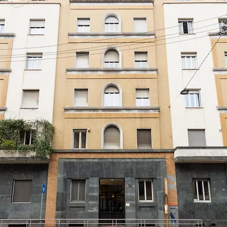 דירה Duomo Elegant Retreat - Spacious 120 Sqm Up To 5 - 3 Min Walk To Duomo מילאנו