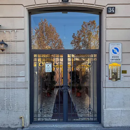 Urban By Host Hero Apartman