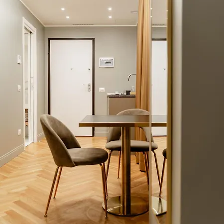 Prestige Boutique - Piazza Duomo 2 شقة ميلان