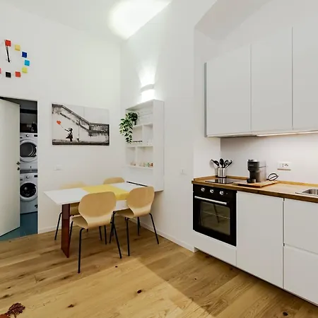 Commenda 33 Appartamento Milano