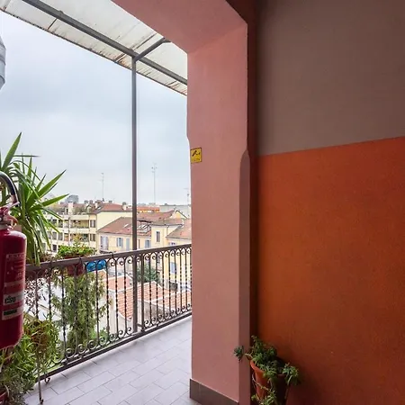 Characteristic 2 Double Bedroom