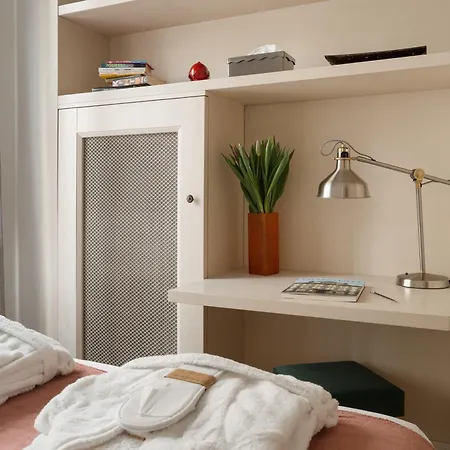 Guesthost - 500sqm Luxury With Spa, Gym, Terrace, Game & Garage Μιλάνο