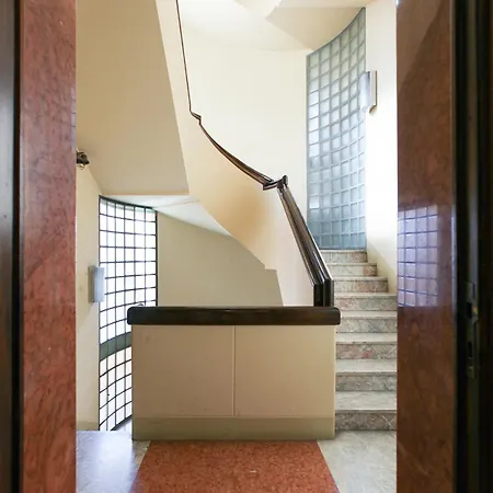 Morozzo1939 - Elegance Near The Duomo *