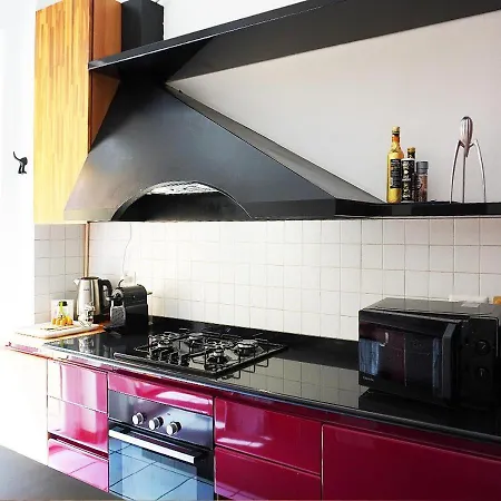 아파트 10 Min - Bright & Modern, Up To 5 Beds