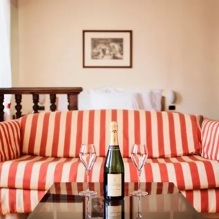 Casa Zara & Domus Lagosta Ξενοδοχείο με διαμερίσματα 4*